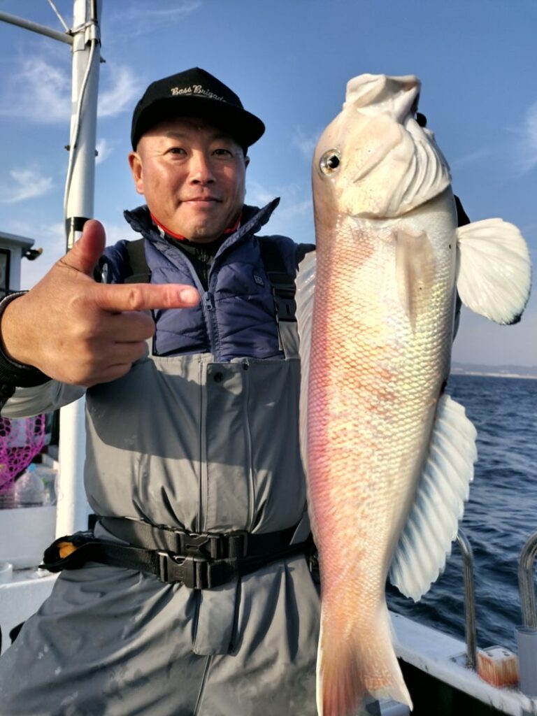 シロアマダイ